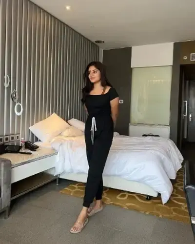 Call Girls Choudwar Cash On Delivery